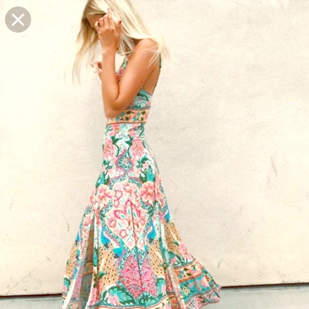 NWOT Spell Designs Ettiene Strappy Maxi in Peacock